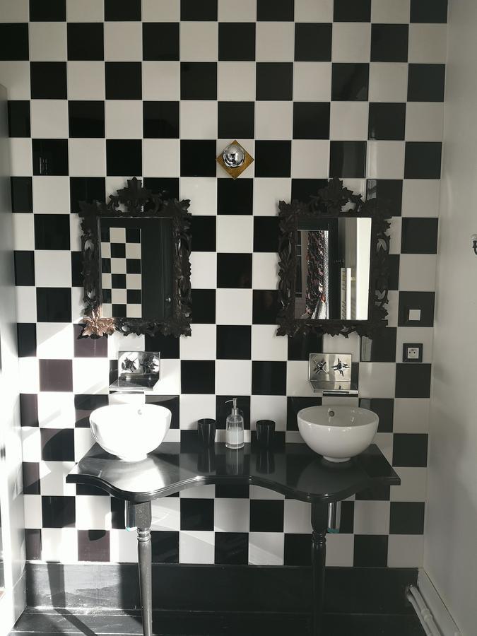Maison D'Hotes Stella Cadente Провен Екстериор снимка